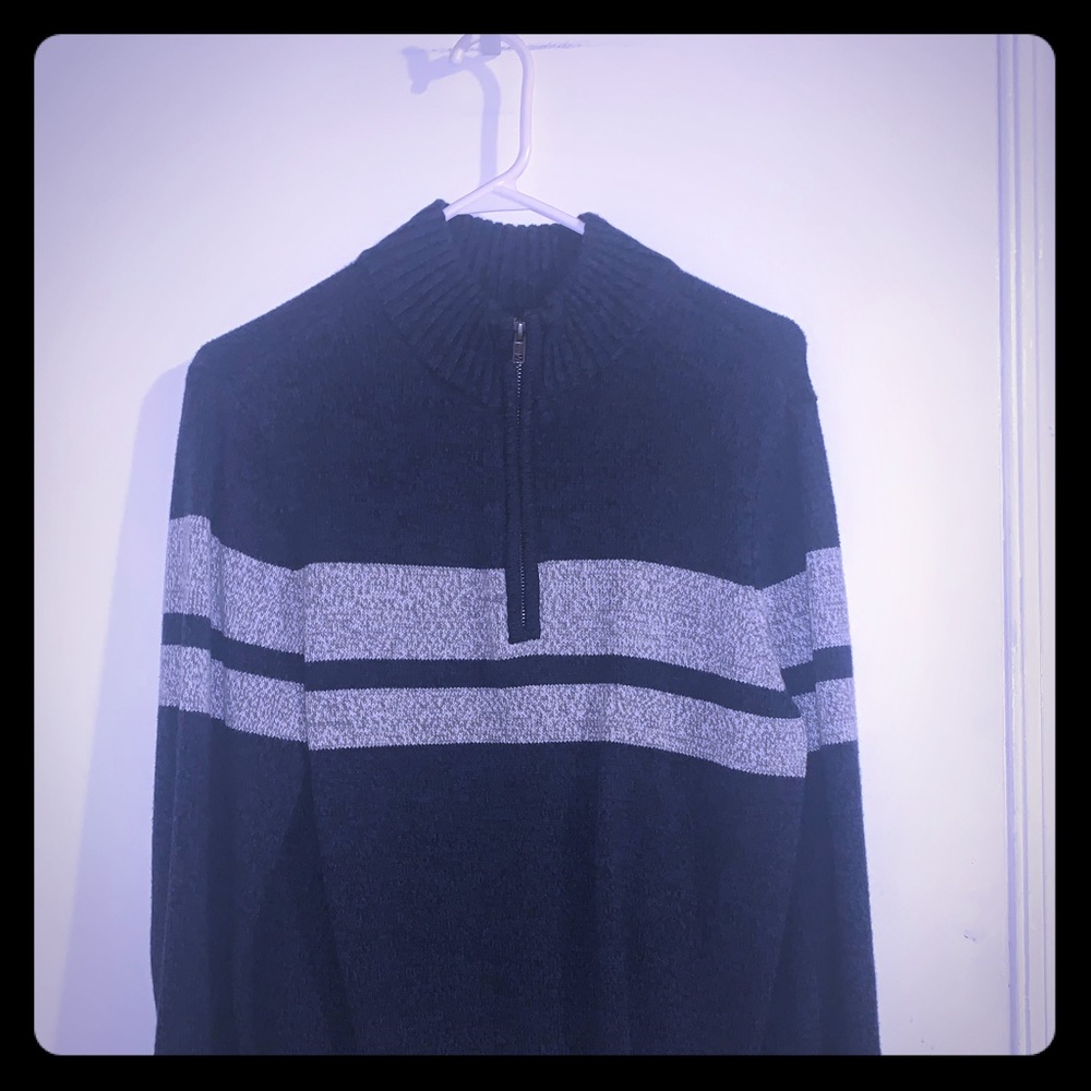 COZY Blue x White Quarter ZIP Pullover